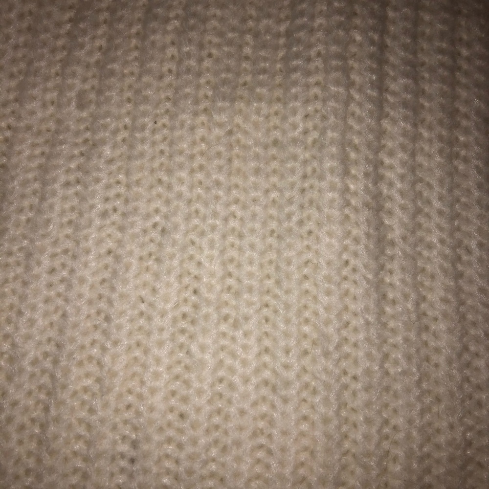 Sweater - Picture 4 of 6